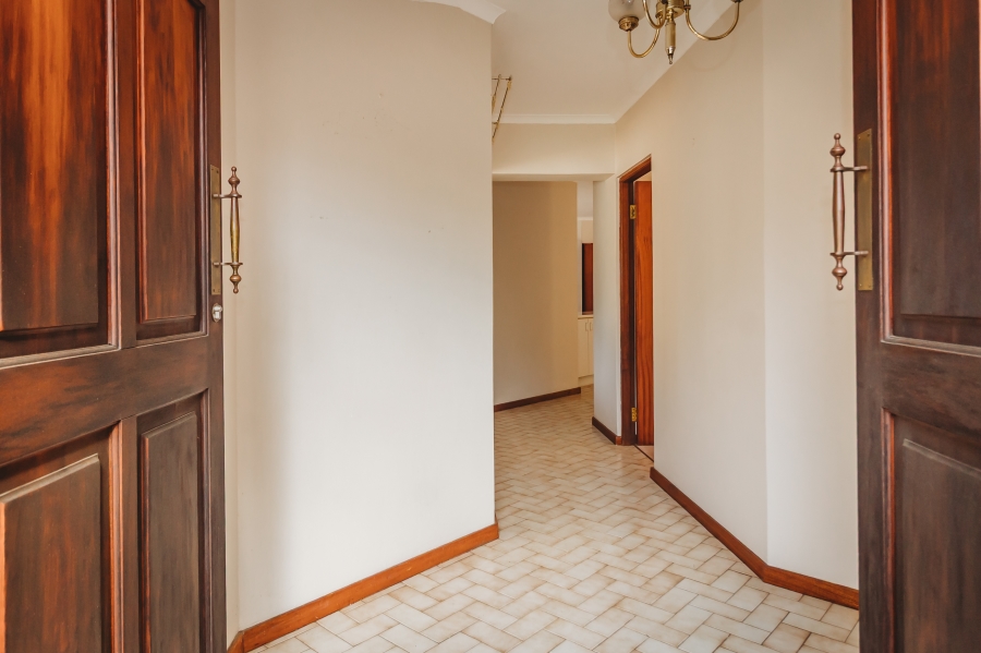 5 Bedroom Property for Sale in Camphersdrift Western Cape